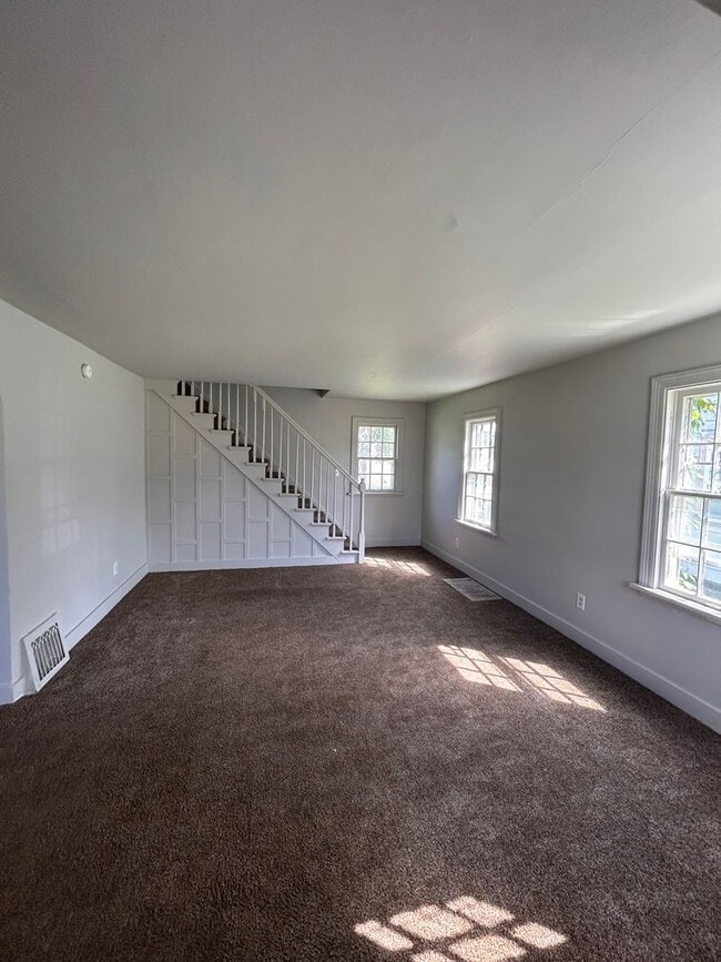 Photo - 1419 Baxter St