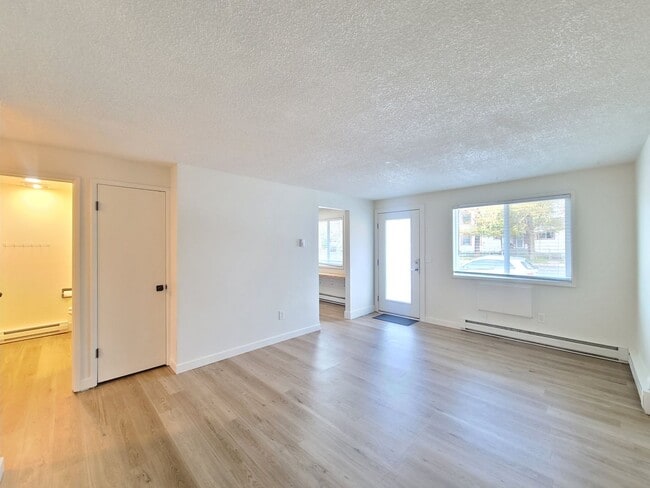 Photo - 2021-2023 N Astor Unit 2021
