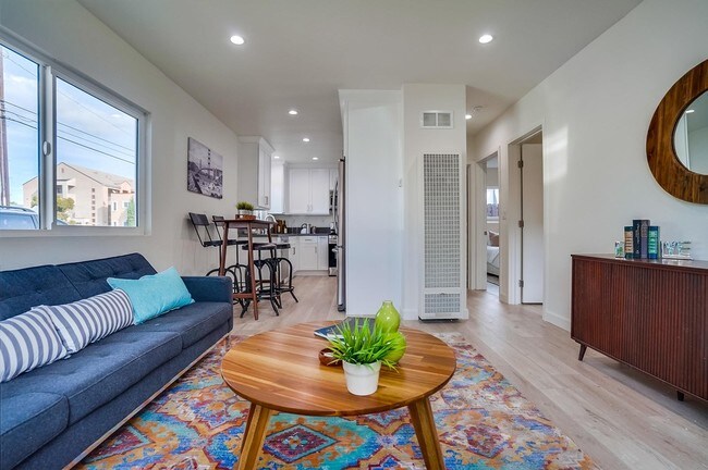 Photo - 2212 E 15th St