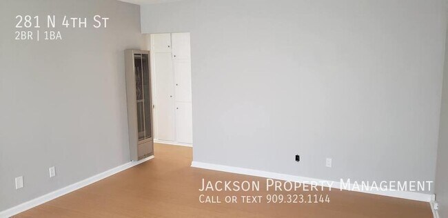 281 N 4th St