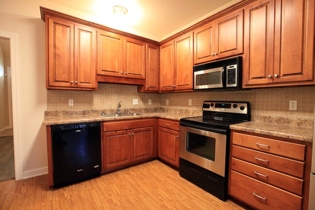 Photo - 2207 Stanford Ct