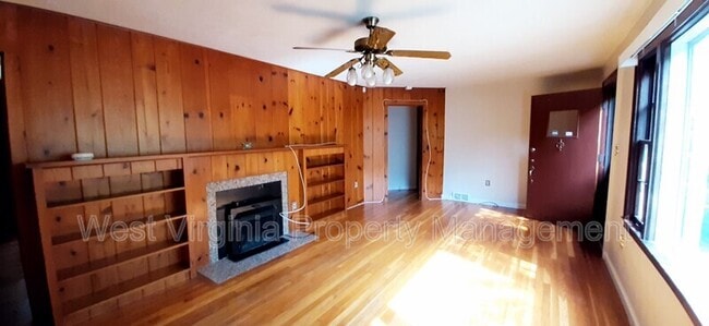 Photo - 1215 East Dr