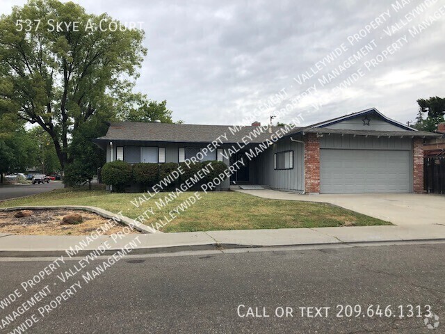 Building Photo - Stockton 3 Bedroom 2 Bedroom with bonus room Rental