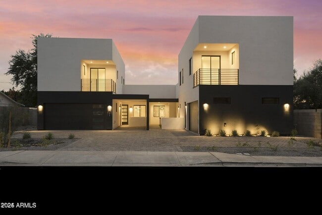 Photo - 1611 E Lamar Rd