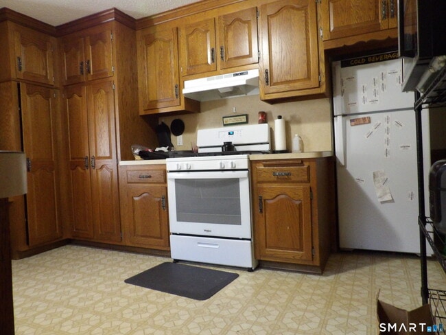 Photo - 112 Putnam St