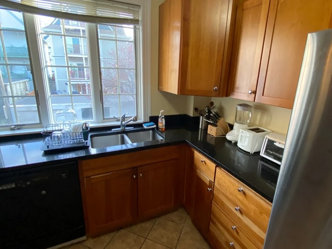 Photo - 27R Albion St Unit 2