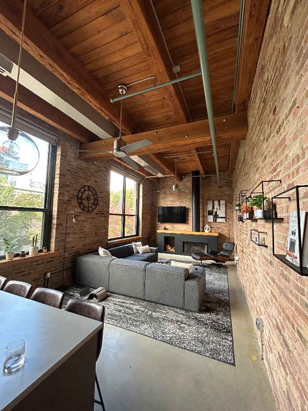 Photo - 1727 S Indiana Ave Unit 201