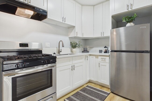Sepulveda Apartments