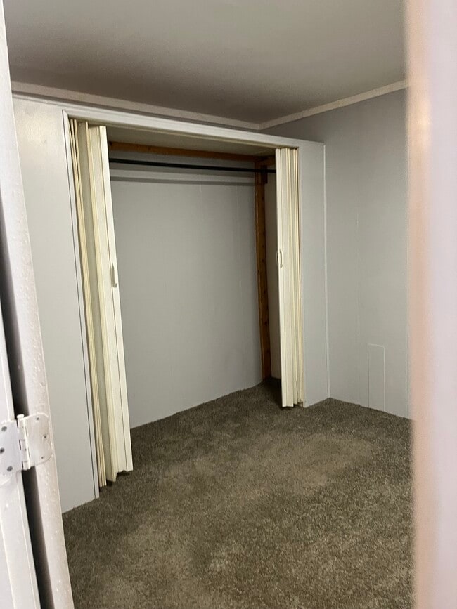 Photo - 112 Irwin Cir