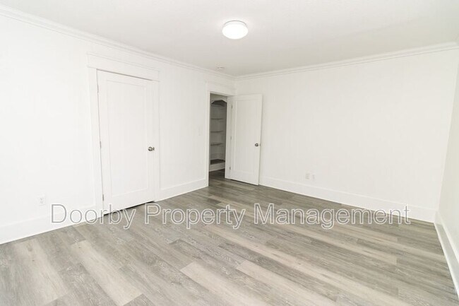 Photo - 1203 Rockway Dr Unit 2
