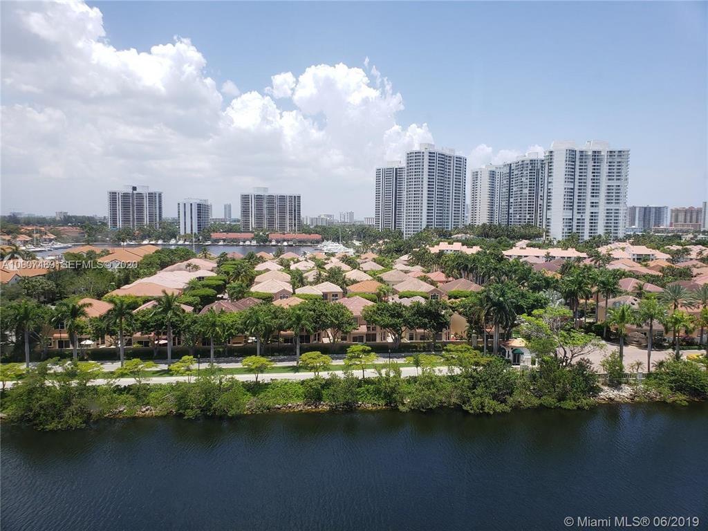 Photo - 3701 N Country Club Dr Unit 1008