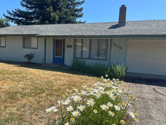 Building Photo - NW Corvallis Rental