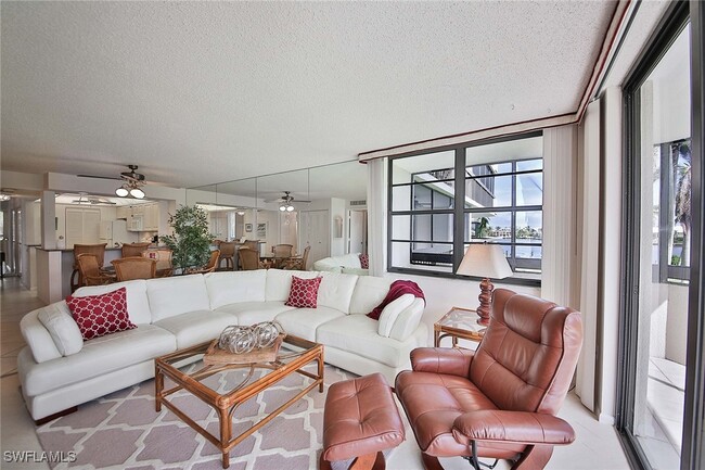 Photo - 651 Seaview Ct Unidad B207 Rental