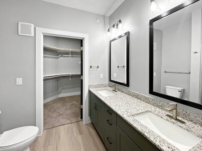 Photo - 5005 E Parmer Ln Unit A1