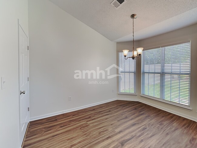 Photo - 2605 Hunters Pointe Dr