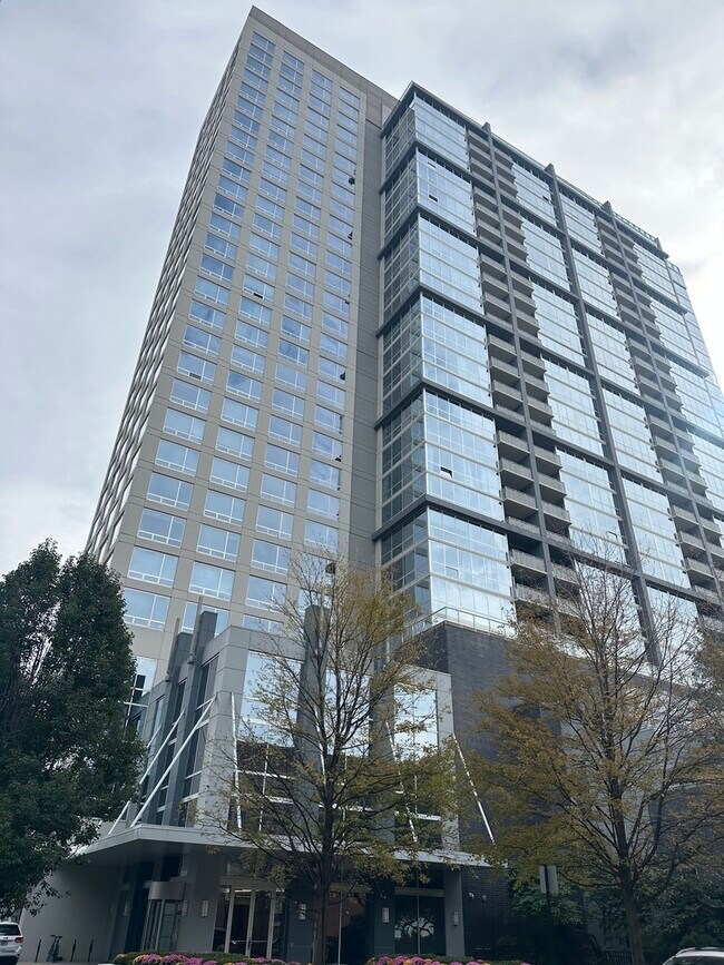 Photo - 1901 S Calumet Ave