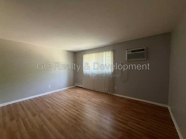 Photo - 31 Washington Blvd Unit 108 108