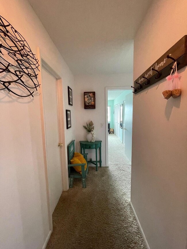 Photo - 125 Shore Ct Unit 205a