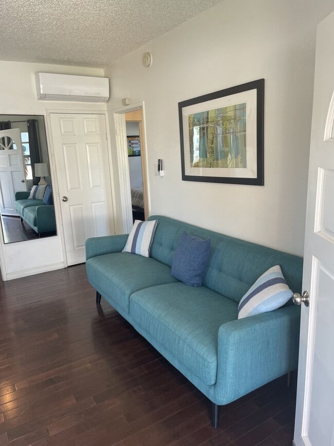 Photo - Wonderful Newly Remodeled 2 Bedroom House in Prime Alhambra Location Fully Furnished