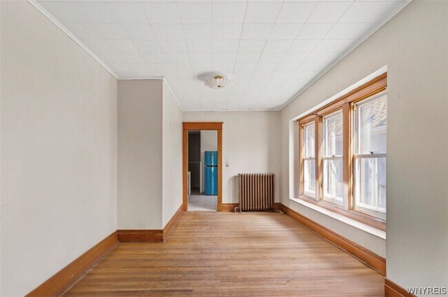 Photo - 1067 Tonawanda St