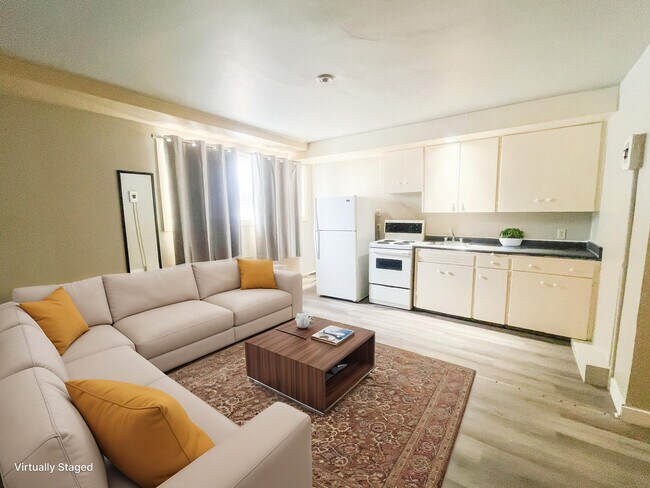 Photo - Carlson Apartments