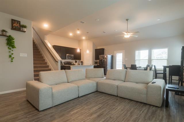 Photo - 7106 Mistflower Mdw