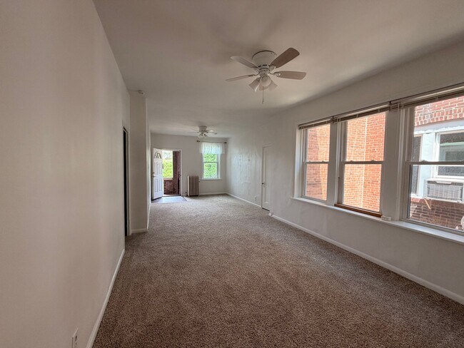 Photo - 3850 De Tonty St Unit 3852