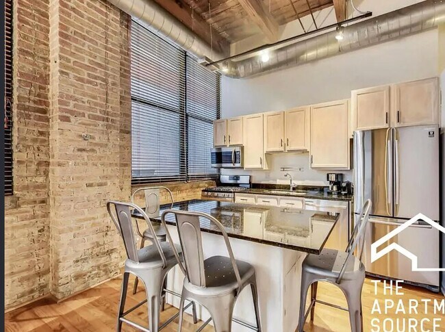 Photo - 215 N Aberdeen St Unit 210B