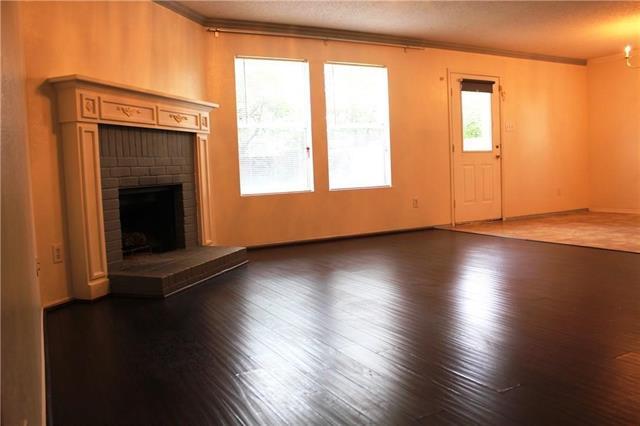 Photo - 2609 Peach Dr