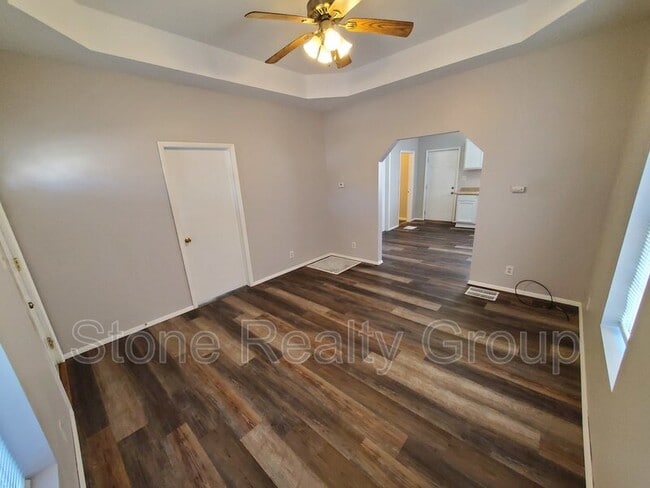 Photo - 1657 5th Ave