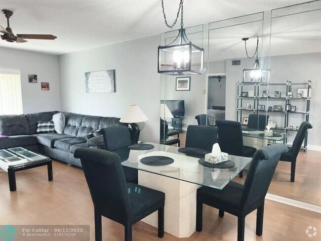 Building Photo - 7505 NW 5th Pl Unit 203 Rental