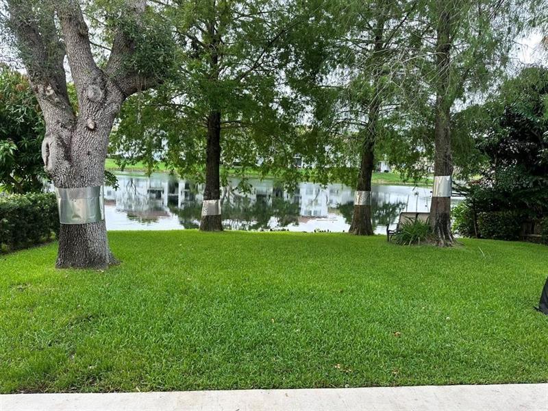 Photo - 9821 NW 22nd St