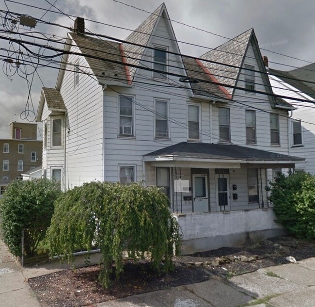 Building Photo - 1500 Butler St Unit Apt#2