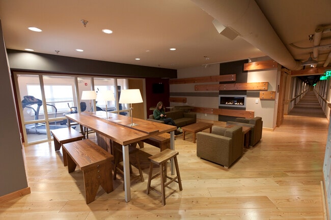 Hide House Lofts Bayview
