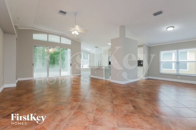 Photo - 30916 Burleigh Dr