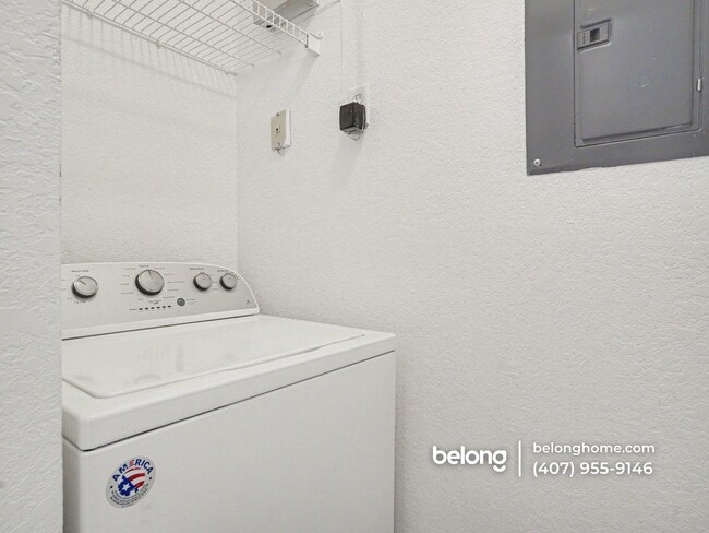 Photo - 8929 Legacy Ct