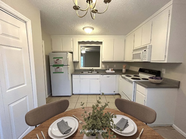 Photo - 127 Barrington Dr Unit 5