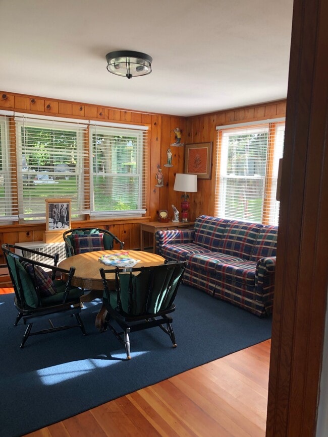 Photo - 5305 W Lake Rd
