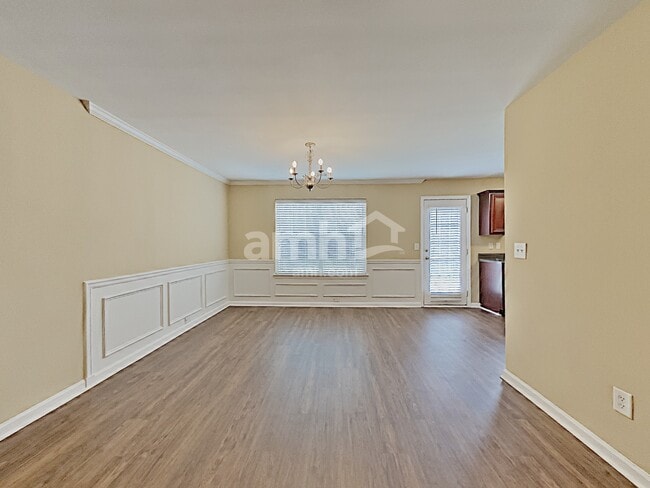 Photo - 118 Hidden Creek Dr