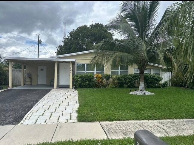 Building Photo - 1481 NW 2nd St