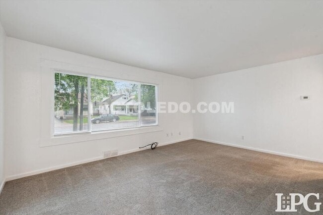 Photo - 1109 Turner Ave
