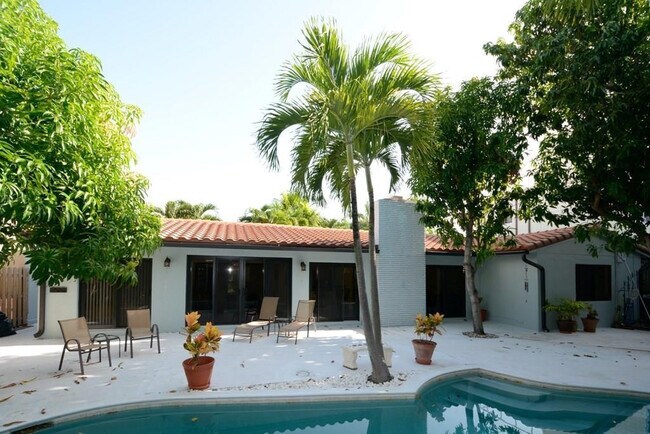 Photo - 3412 Leigh Rd