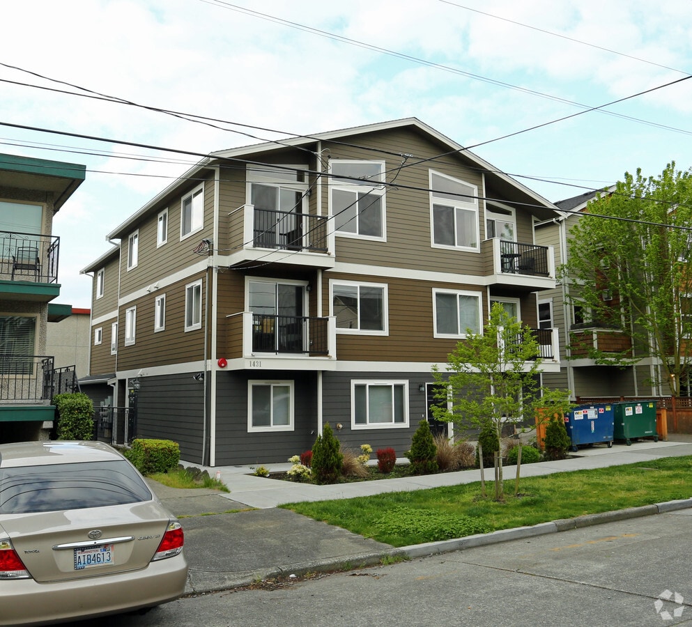 Photo - 1431 NW 62nd St