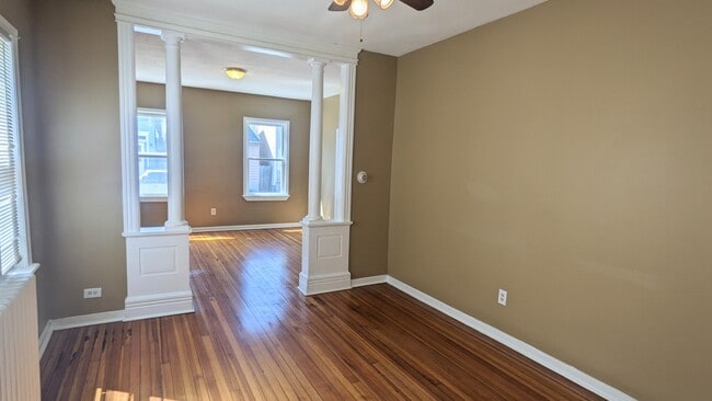 Building Photo - 395 Livingston Ave Unit 1