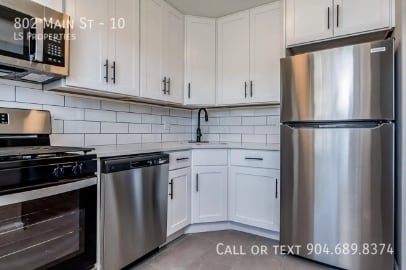 Photo - 802 Main St Unidad 10