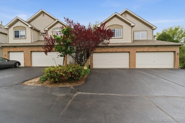 Building Photo - 1078 Park Hill Cir Unit 1078