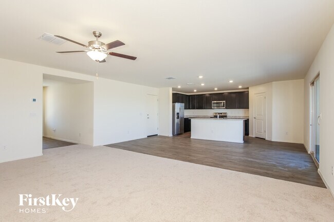 Photo - 8434 S 258th Dr