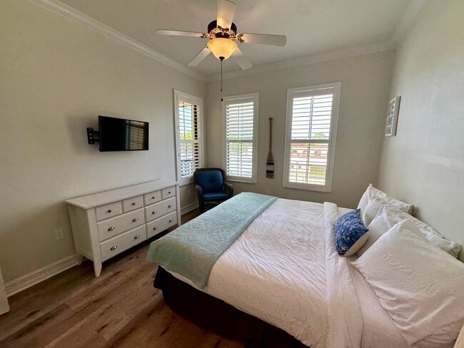 Photo - 13941 Clubhouse Dr Unit 315