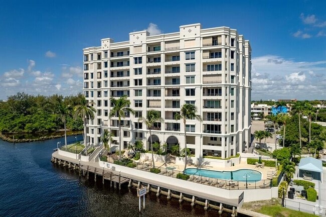 Photo - 2880 NE 14th Street Causeway Unidad 403 Rental