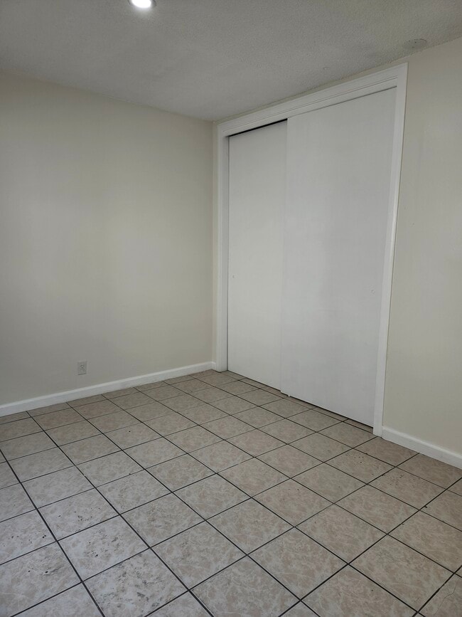 Photo - 1010 Garfield Ave Unidad 1